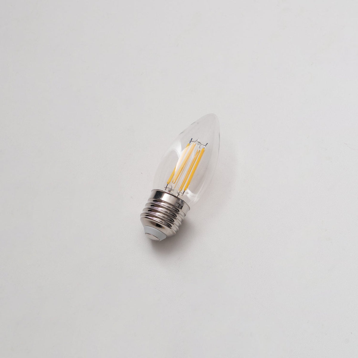 Lumeaya LED E27 or E26 Light Bulb