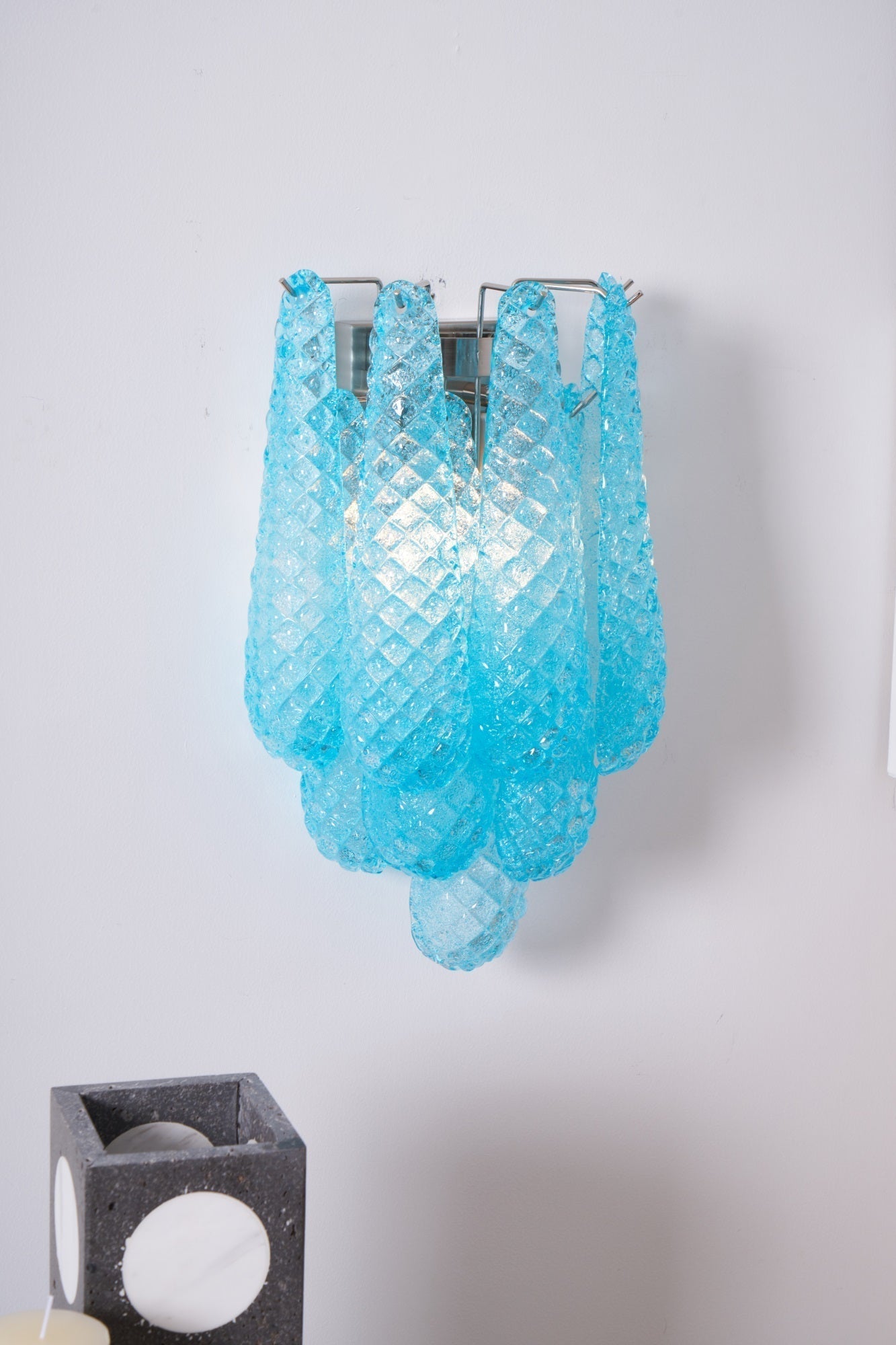 Liorelaria Wall Lamp Pink Teardrop Glass Floral Artistic