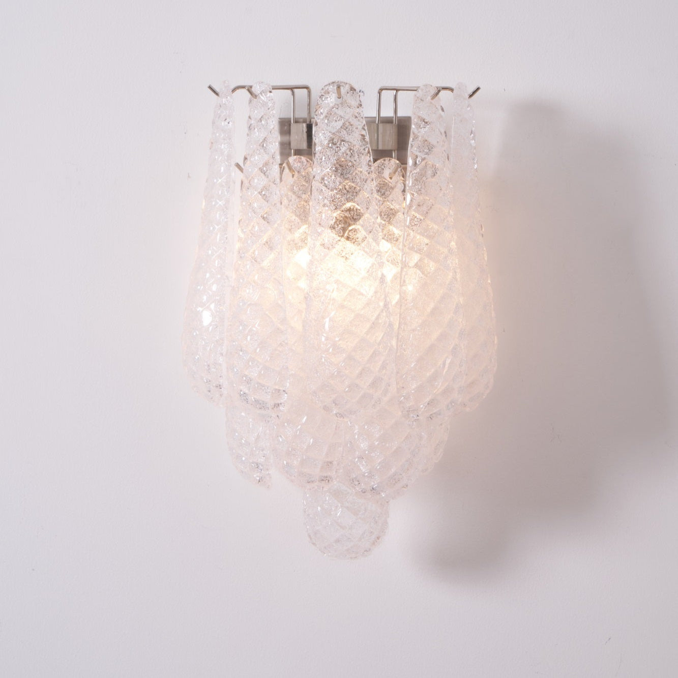 Liorelaria Wall Lamp Pink Teardrop Glass Floral Artistic