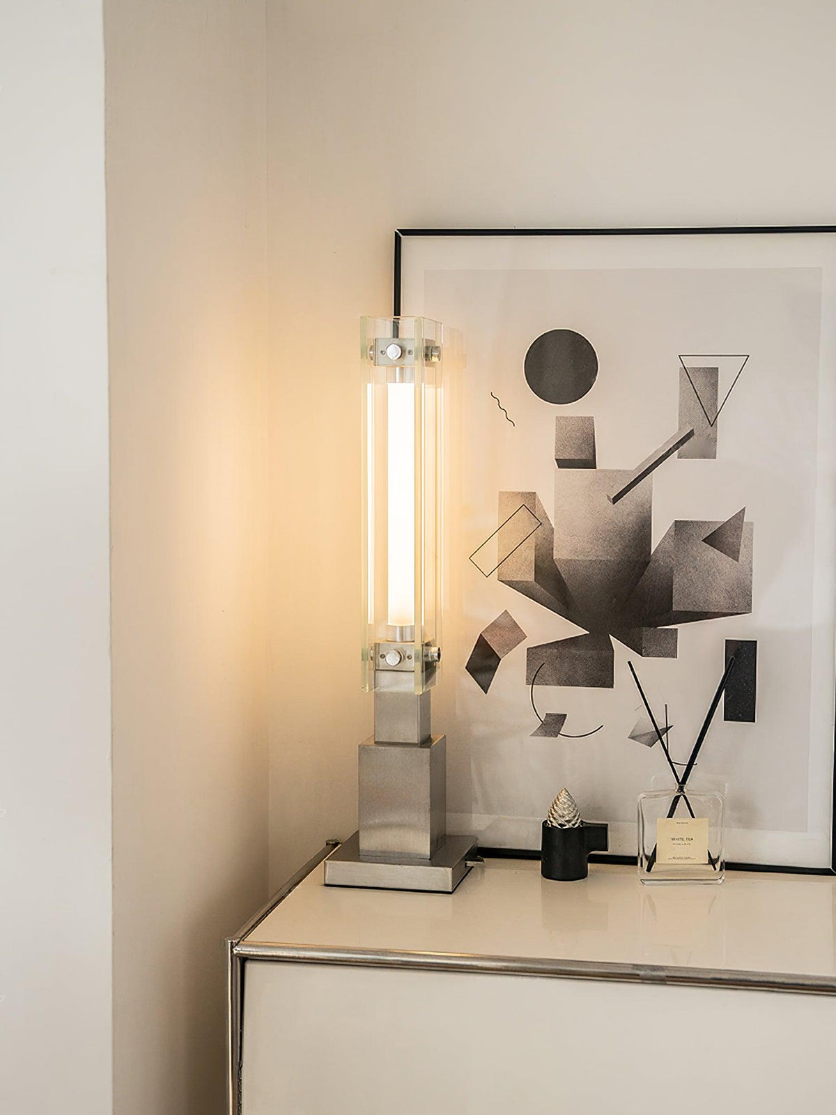 Uloril Modern Acrylic Table Lamp