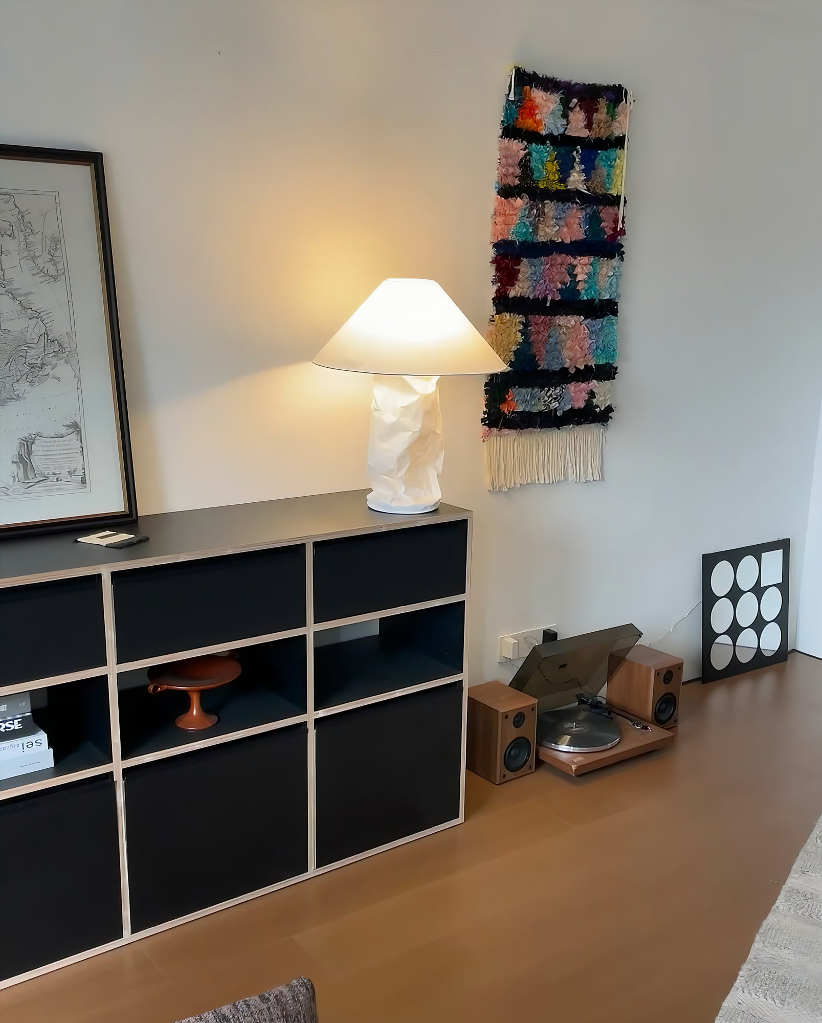 Lalemu Paper Artistic Table Lamp
