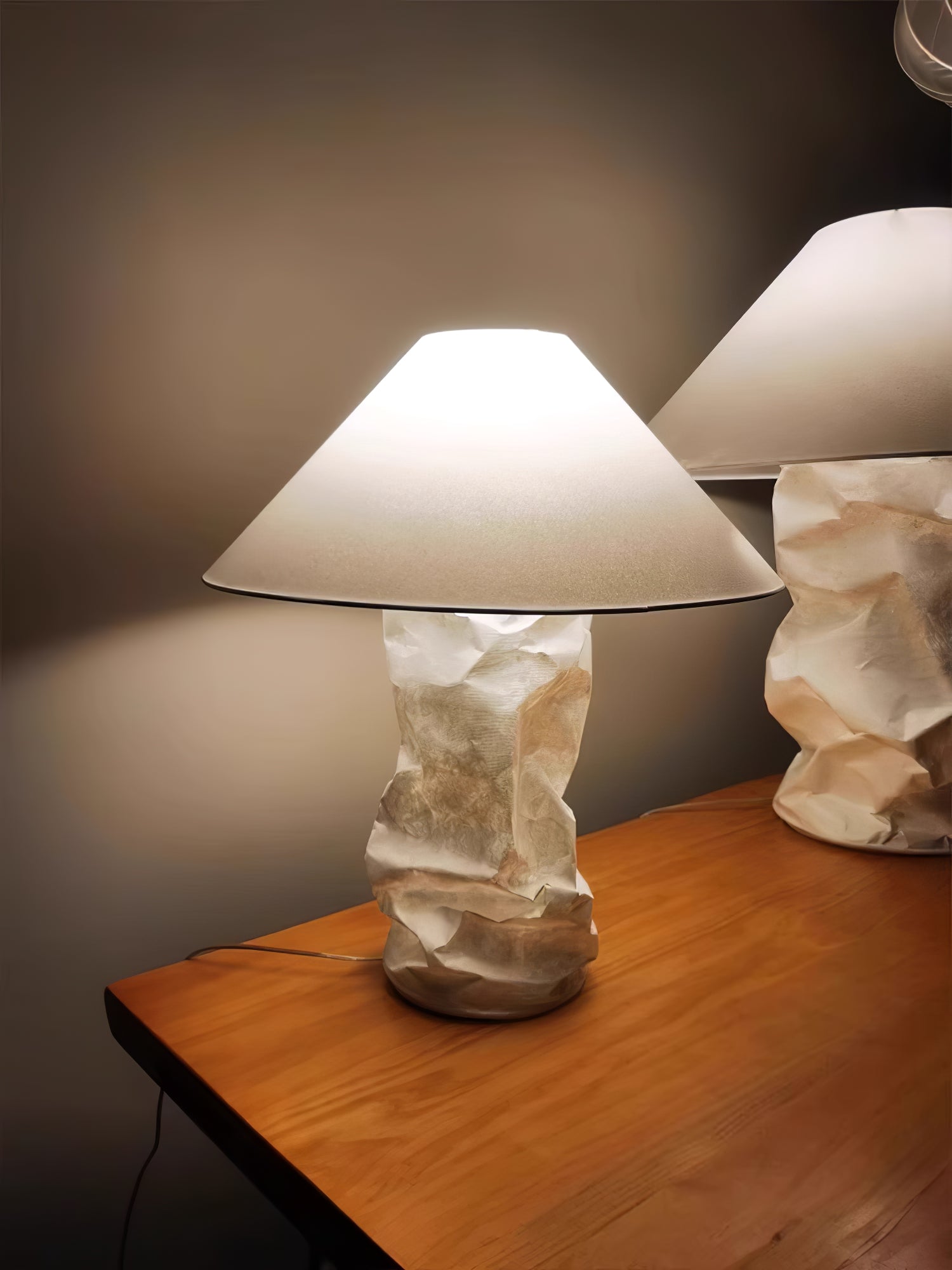 Lalemu Paper Artistic Table Lamp