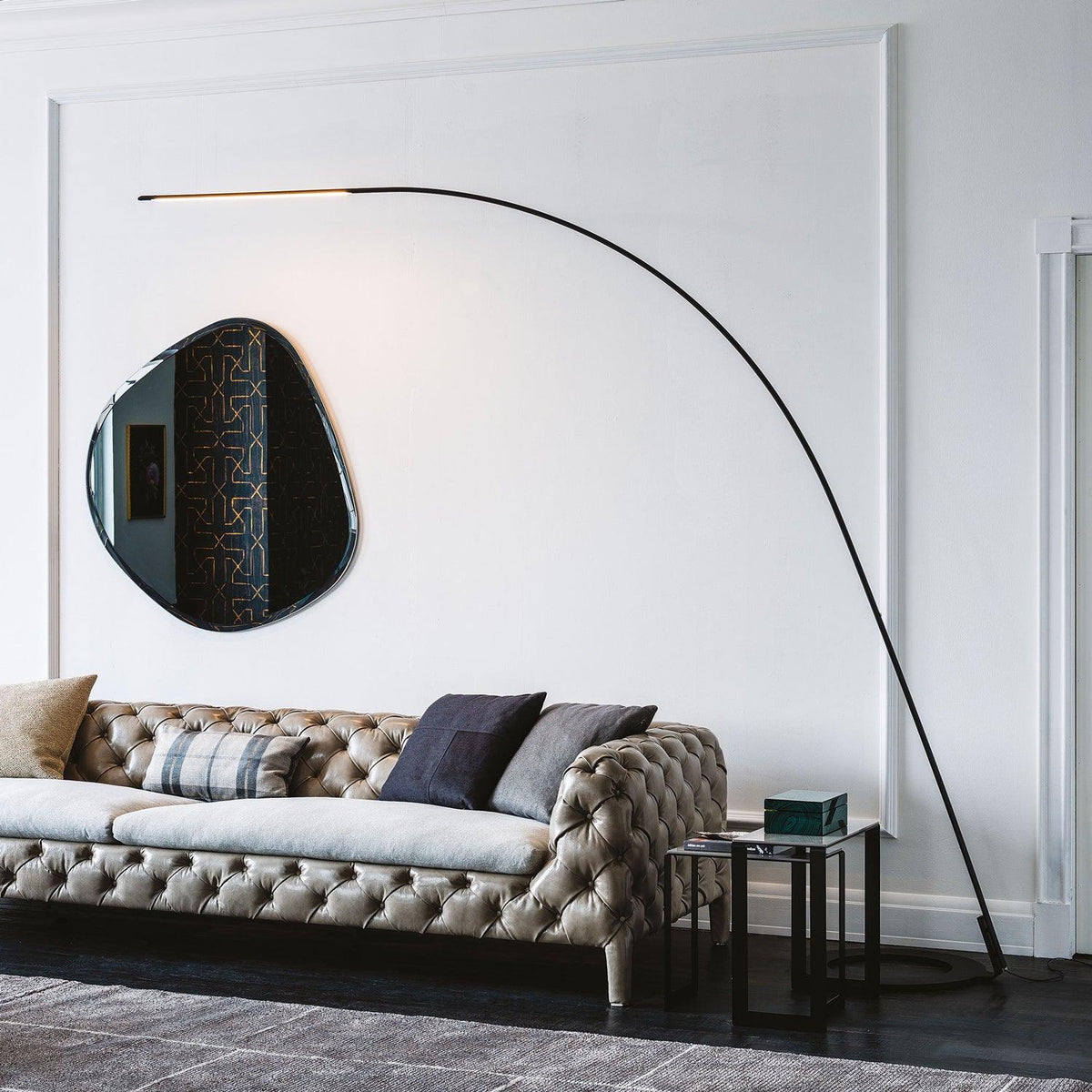 Aurmaril Sculptural Floor Lamp