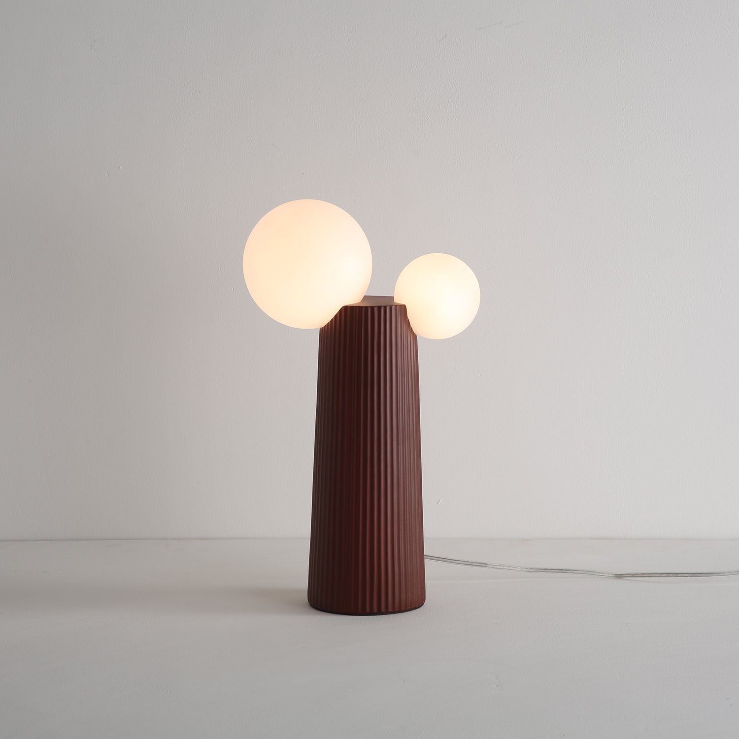Zenithre Resin Plastic Table Lamp