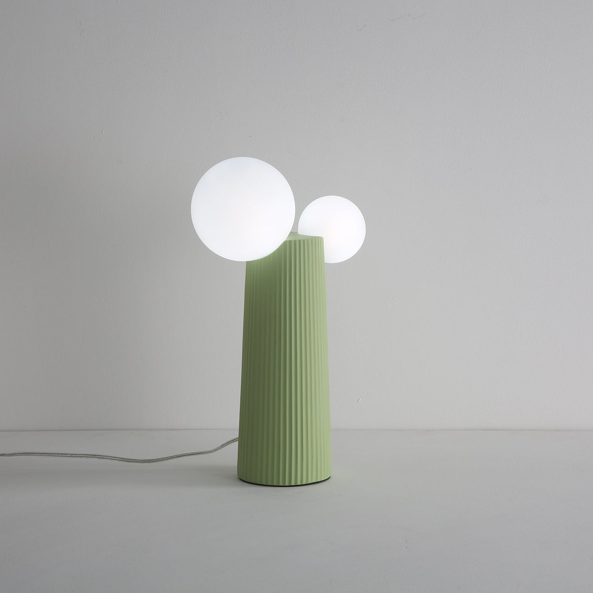 Zenithre Resin Plastic Table Lamp
