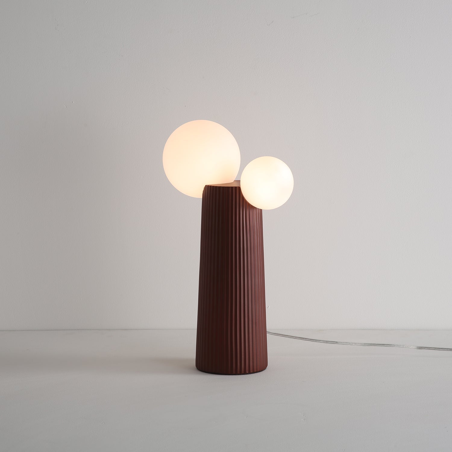 Zenithre Resin Plastic Table Lamp