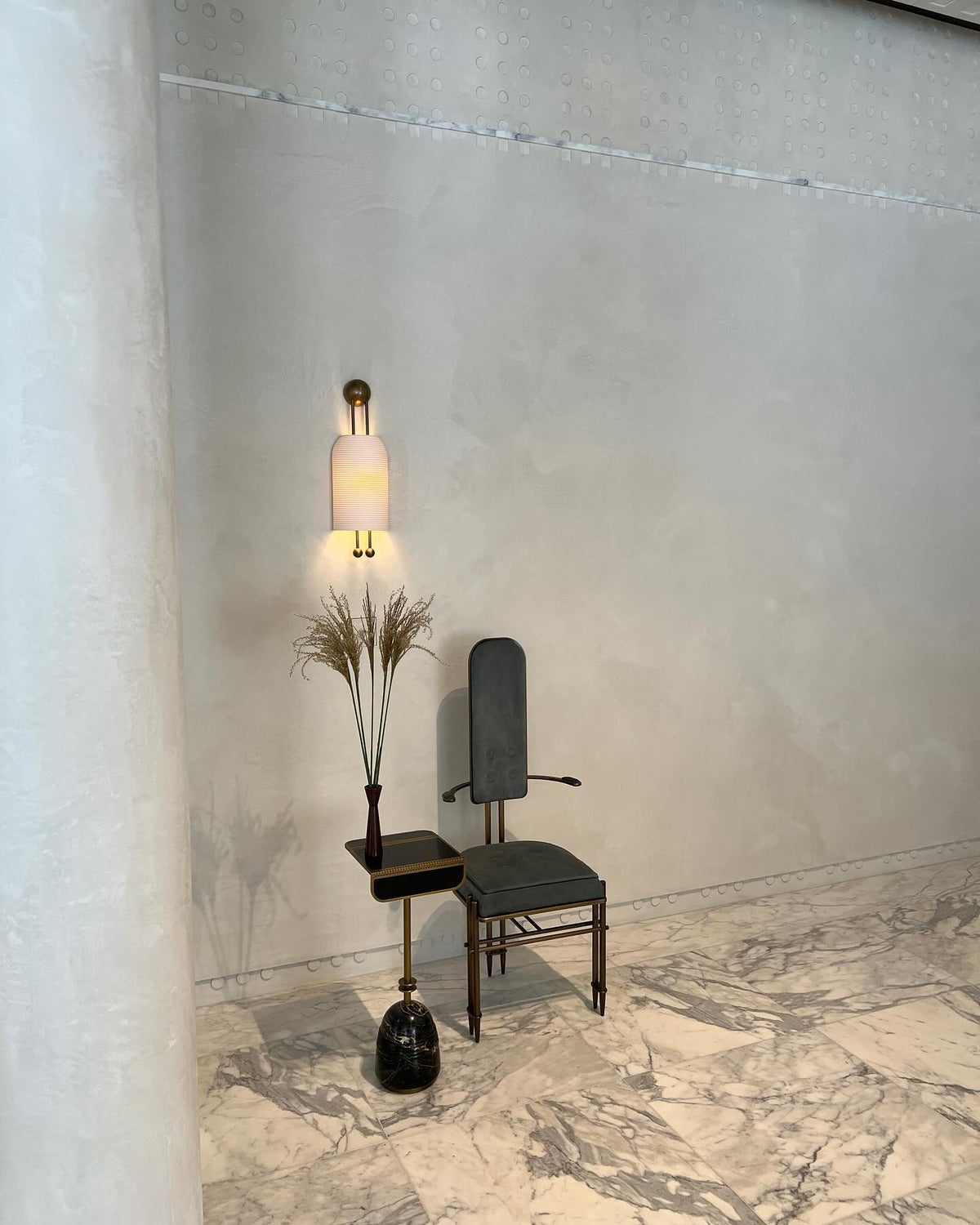 Zelaeora Wall Lamp