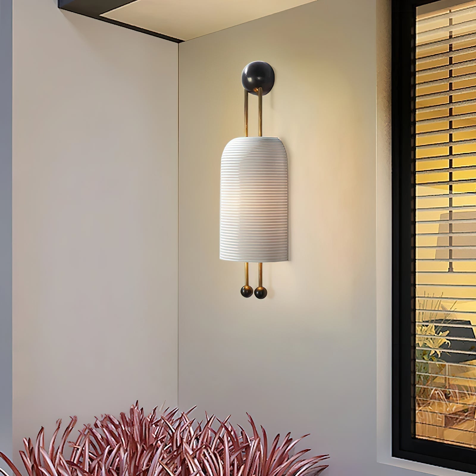 Zelaeora Wall Lamp