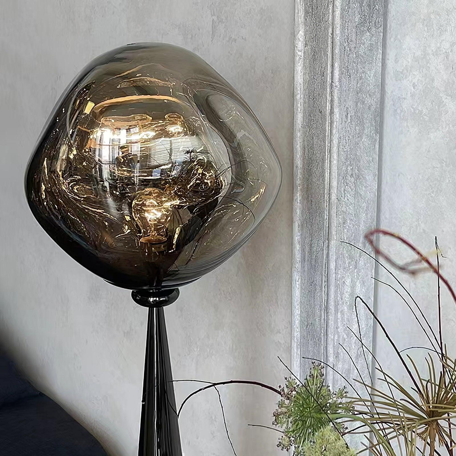 Unoril Artisan PVC Desk Lamp