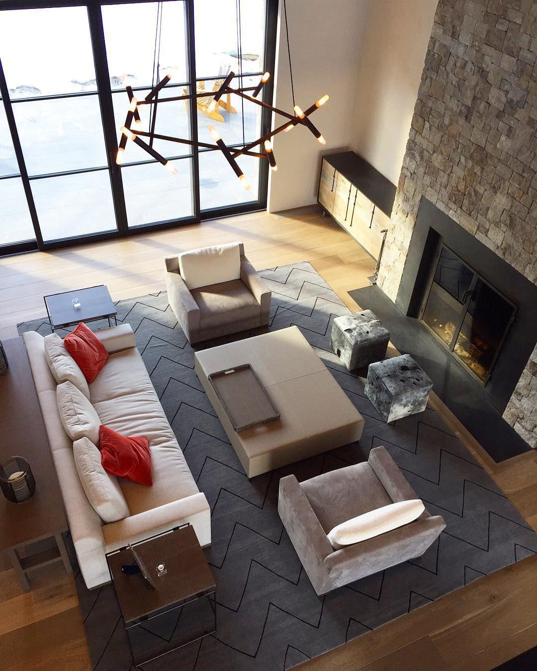 Soliriel Modern Brass Chandelier