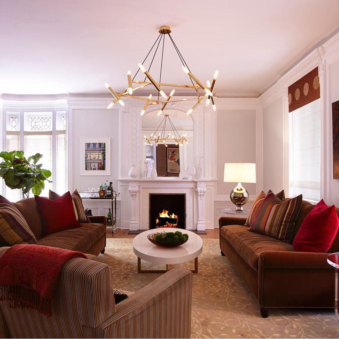 Soliriel Modern Brass Chandelier