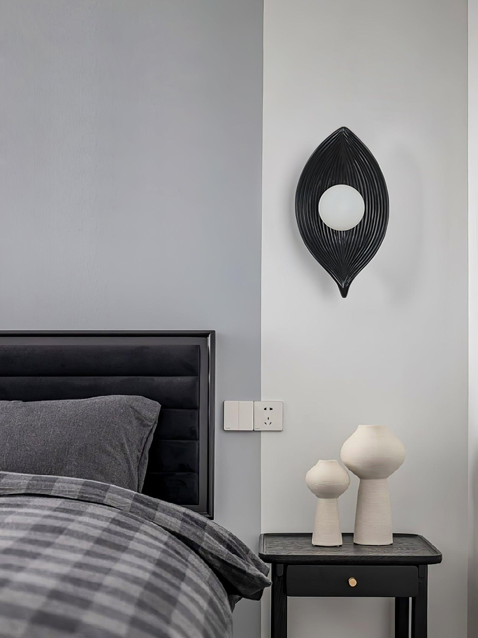 Lirixa Leaf Canoe Resin Sconce Wall lamp
