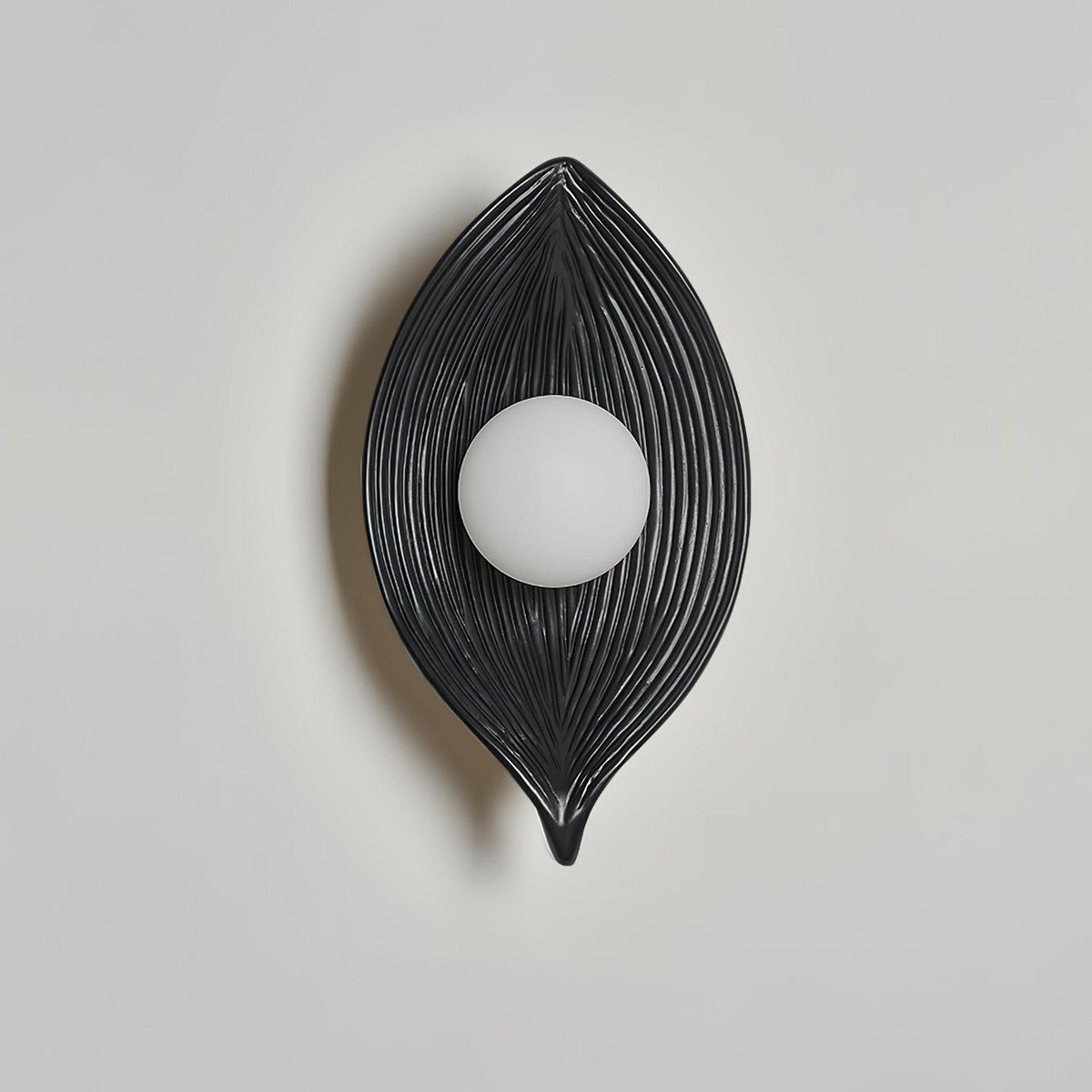 Lirixa Leaf Canoe Resin Sconce Wall lamp