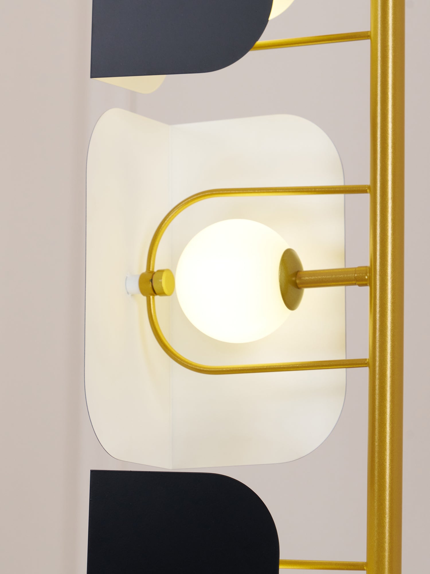 Catharil Modern Geometric Floor Lamp