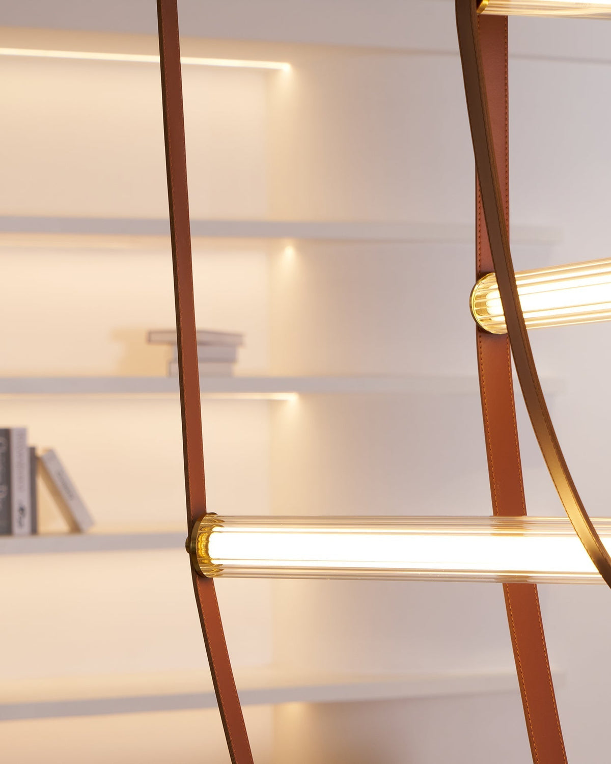 Romilly Pendant Lamp Tracer Belt
