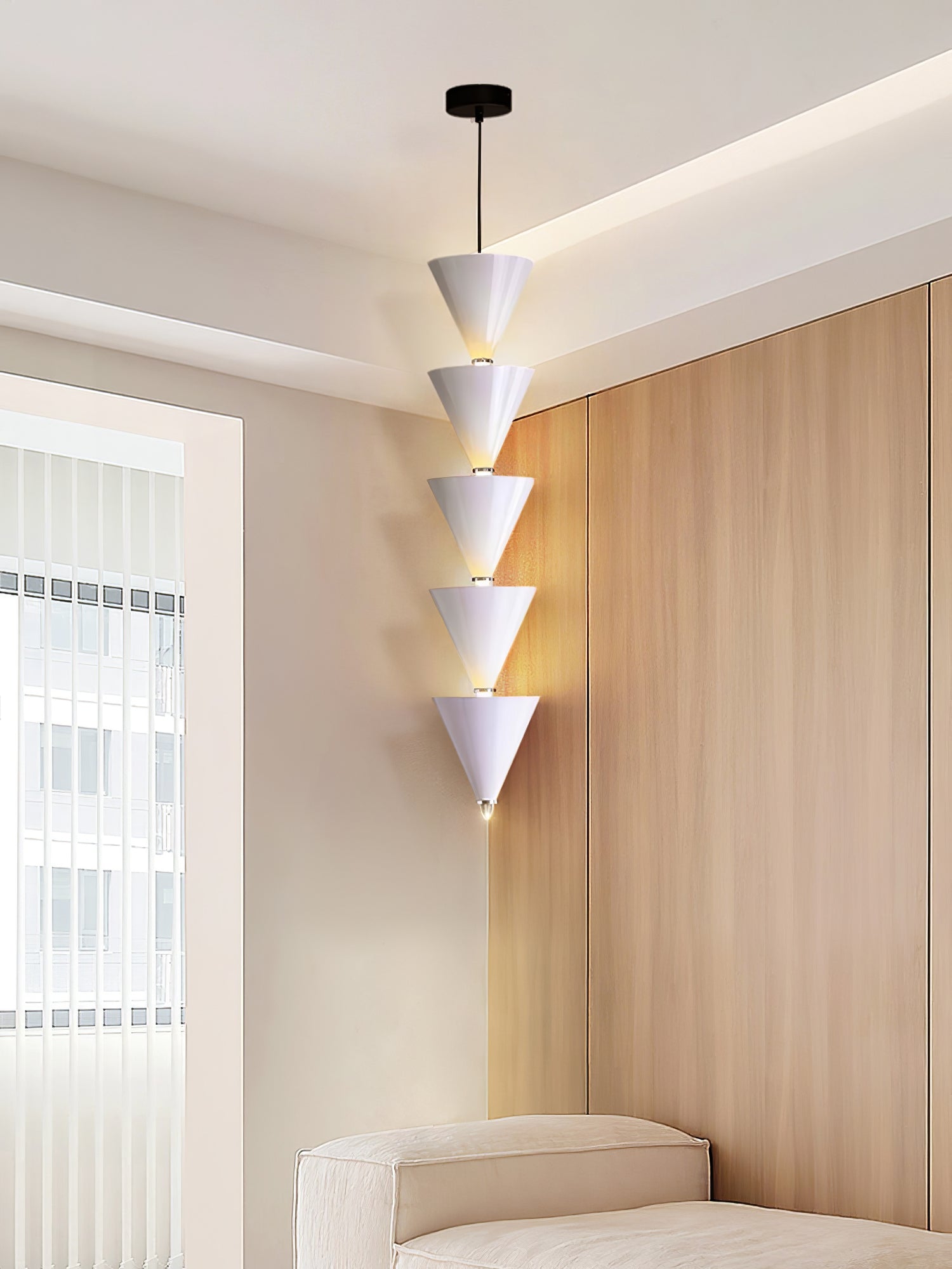 Yrathen Modern Minimalist Pendant Light