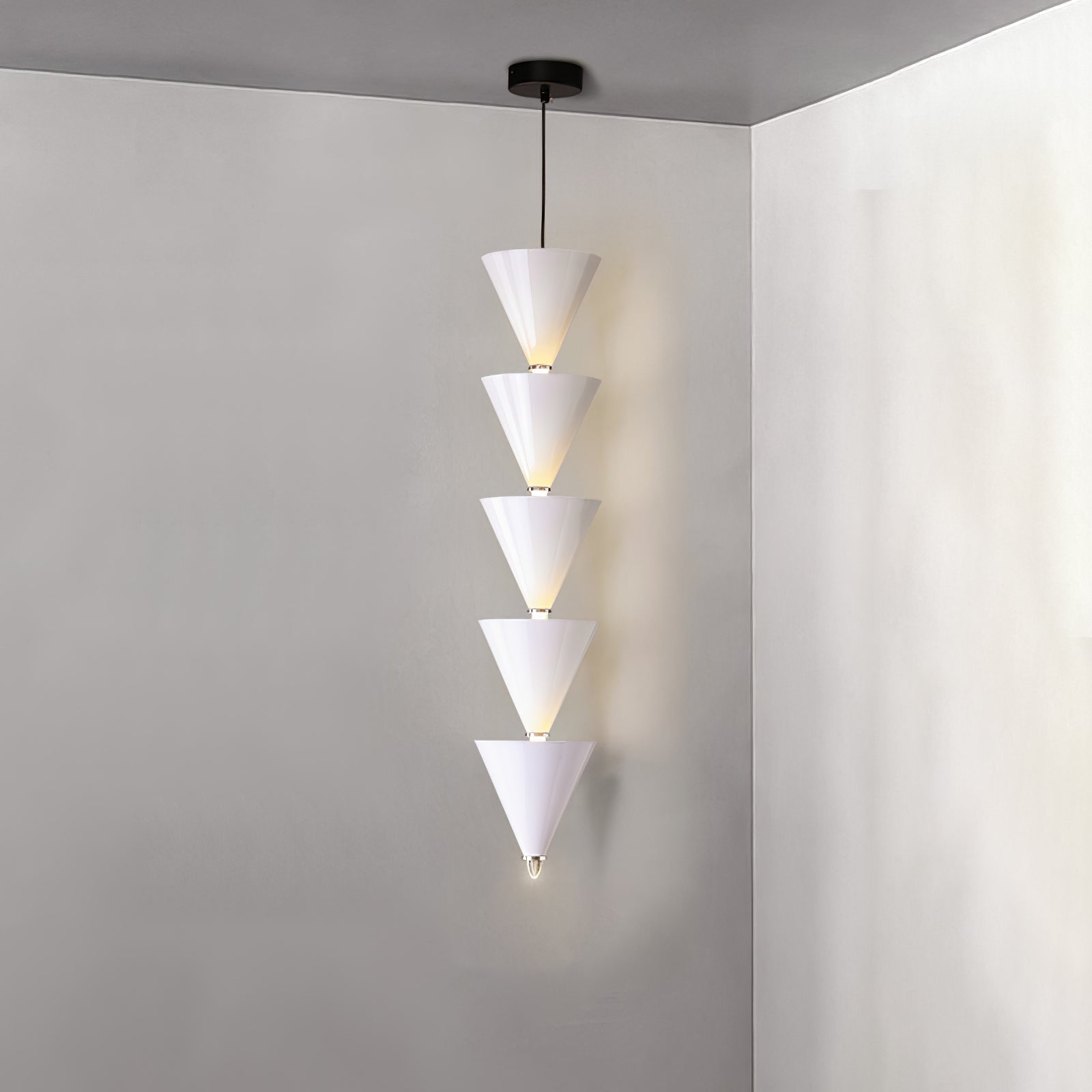 Yrathen Modern Minimalist Pendant Light