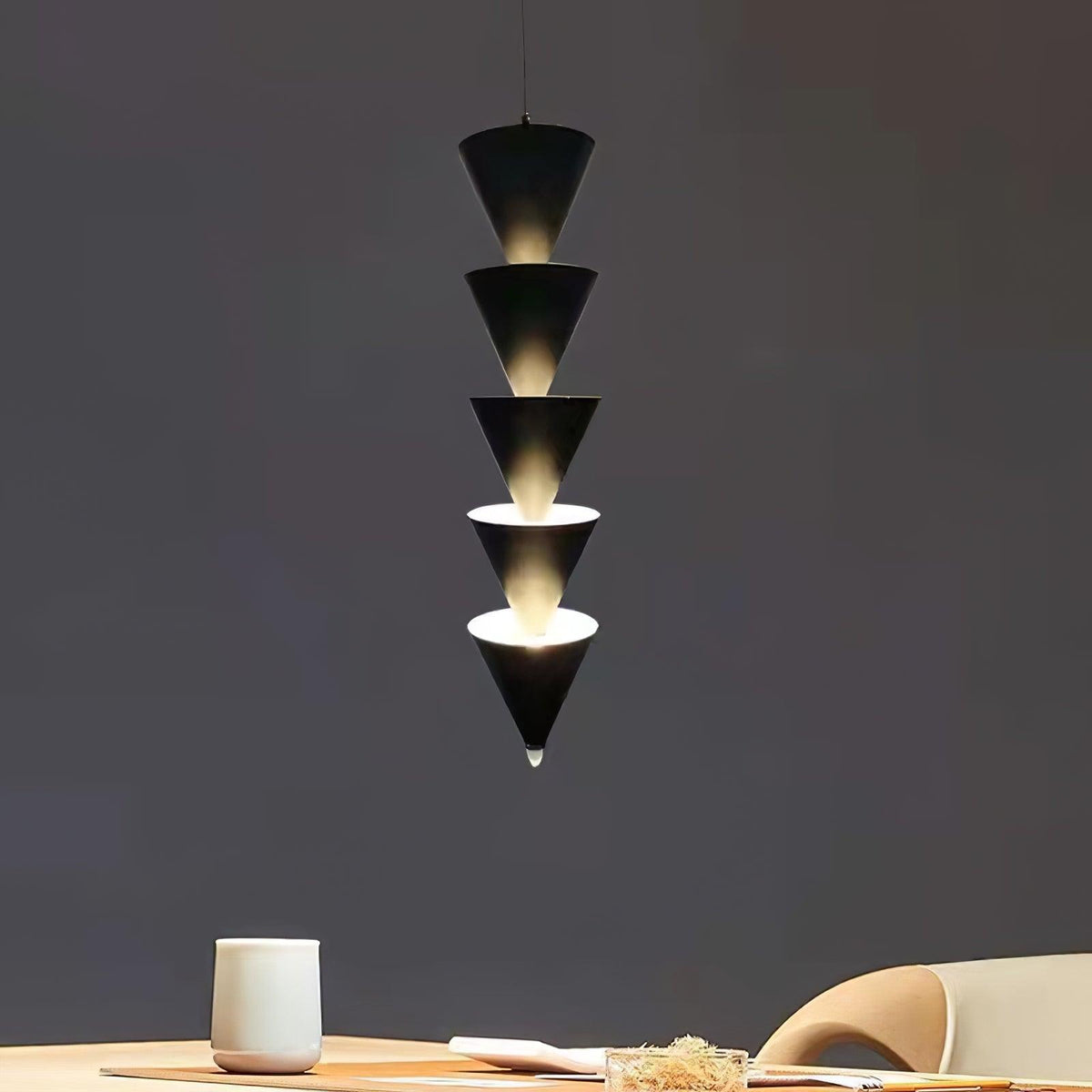 Yrathen Modern Minimalist Pendant Light