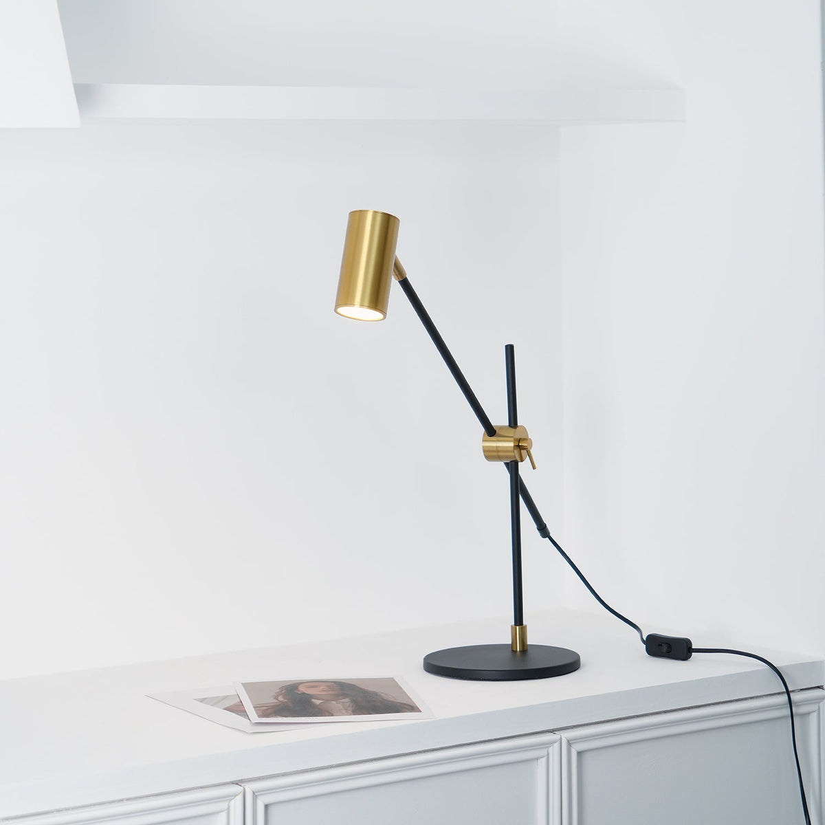 Ivpharil Frosted Floor Lamp