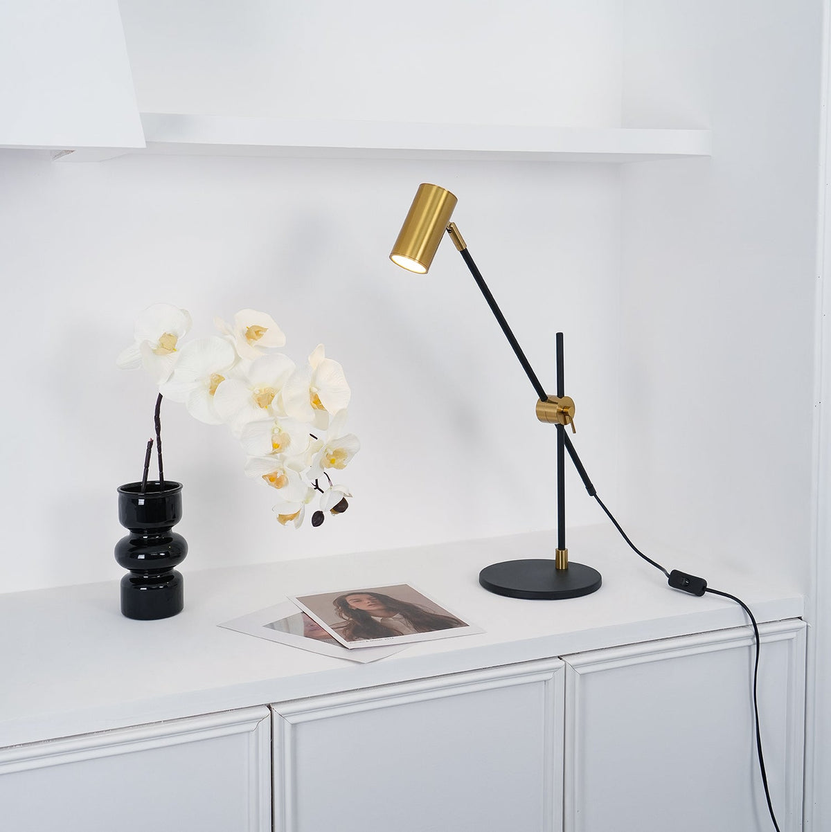 Ivpharil Frosted Floor Lamp
