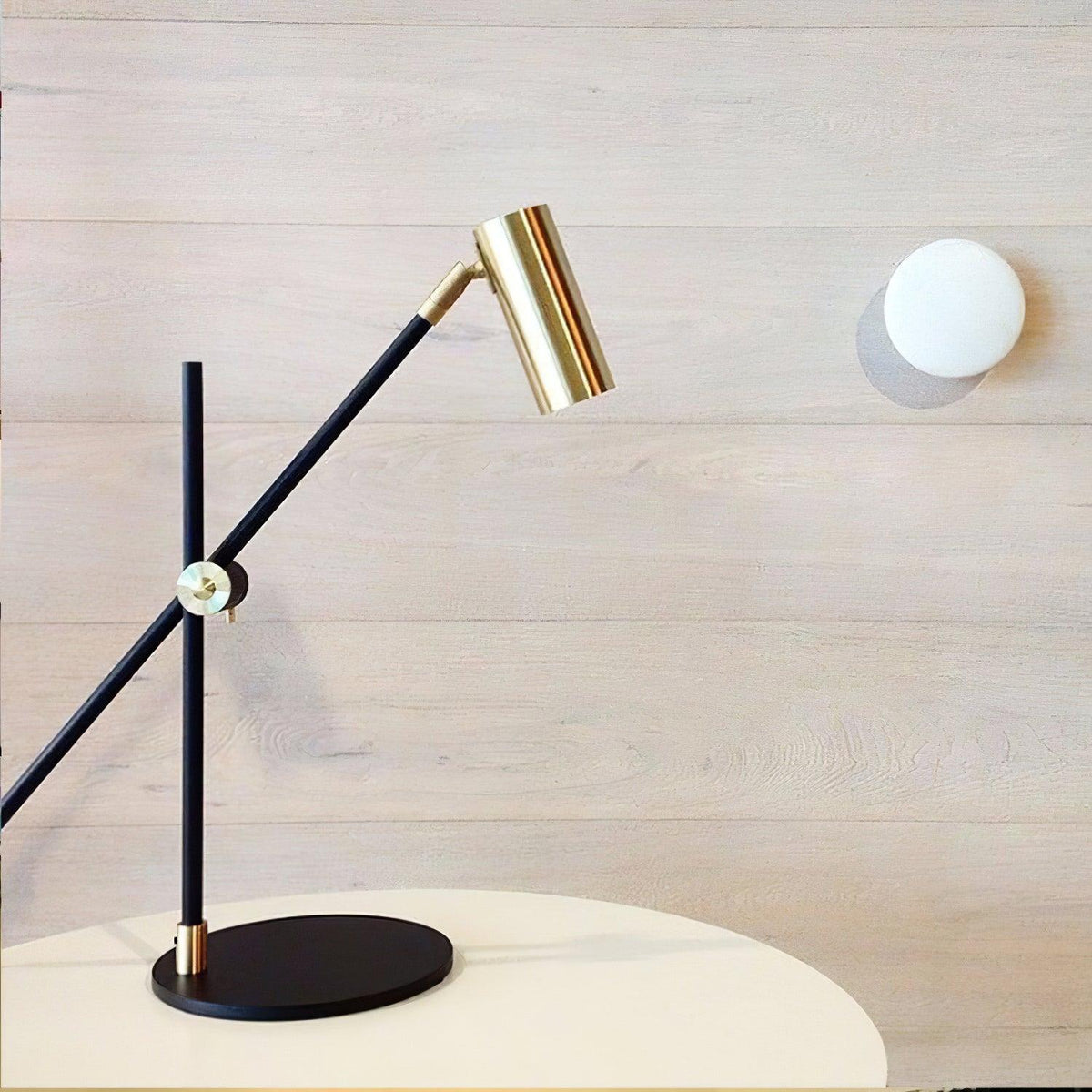 Ivpharil Frosted Floor Lamp