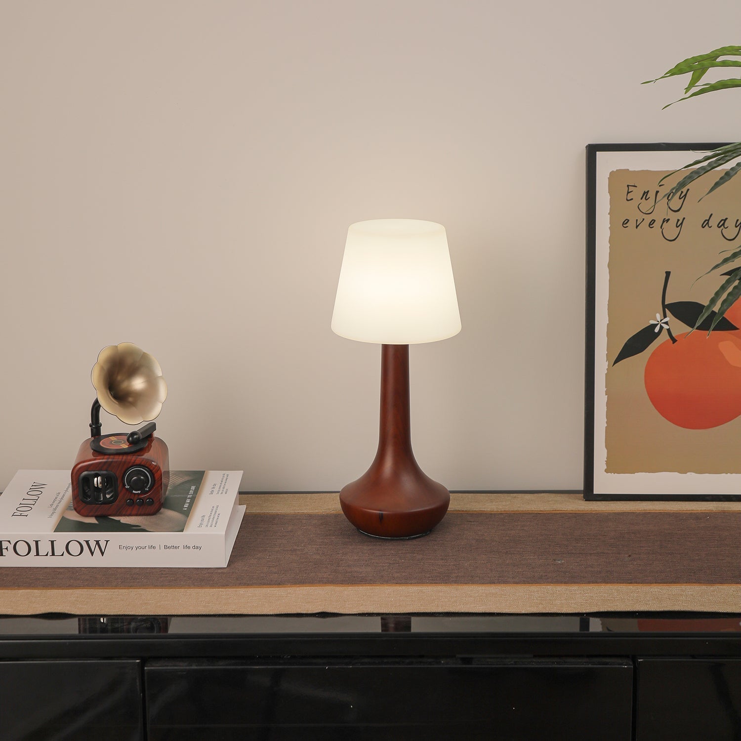 Bello Wooden Retro Table Lamp