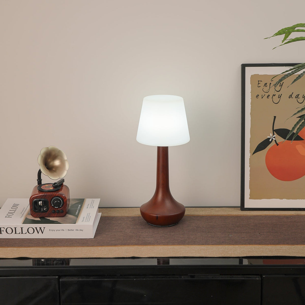 Bello Wooden Retro Table Lamp