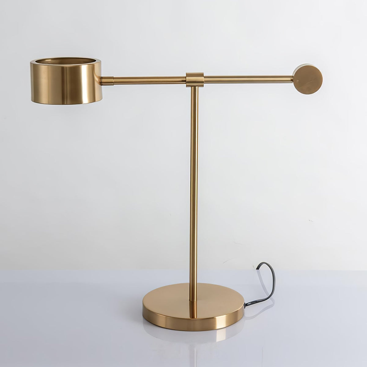 Aveneina Lever Office Table Light