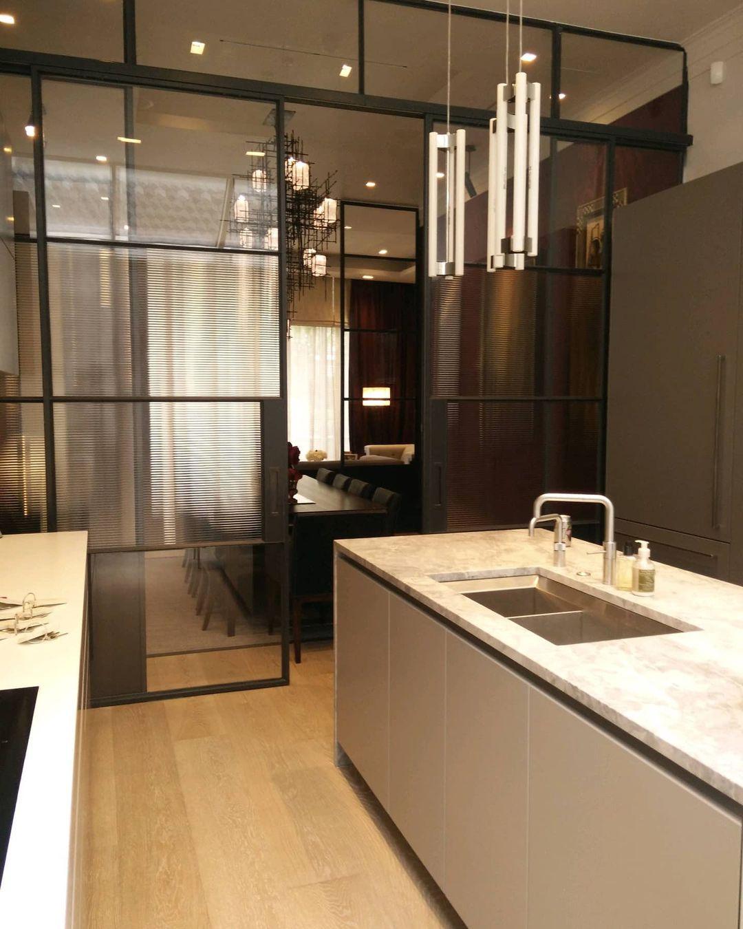 Calinise Minimalist Cylindrical Pendant Light
