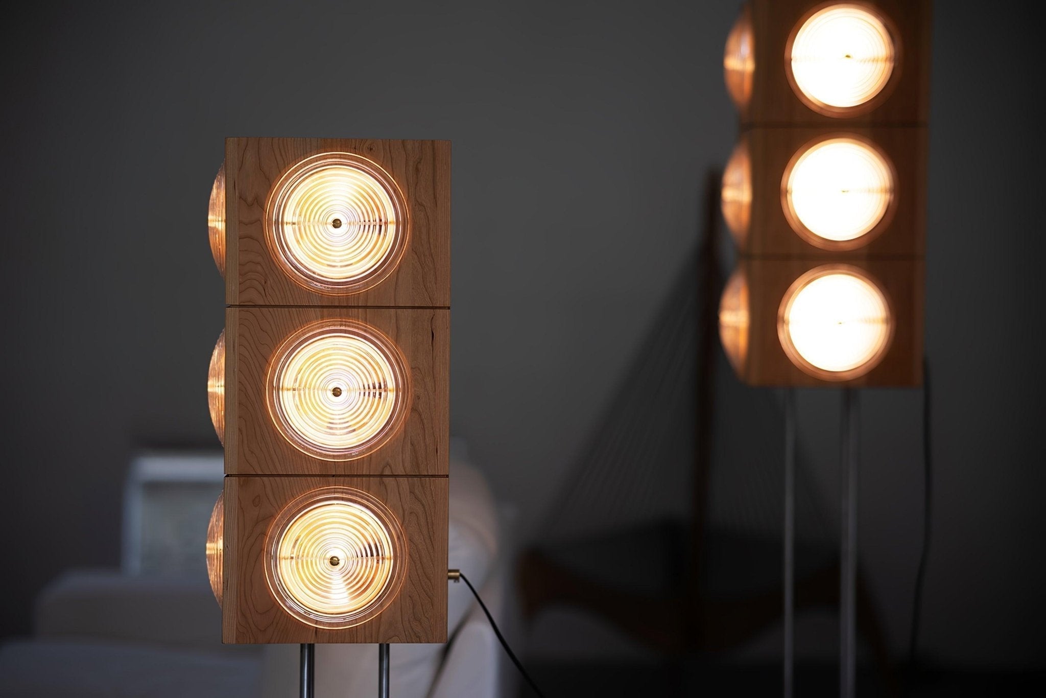 Avraearae Modular Wood Floor Lamp