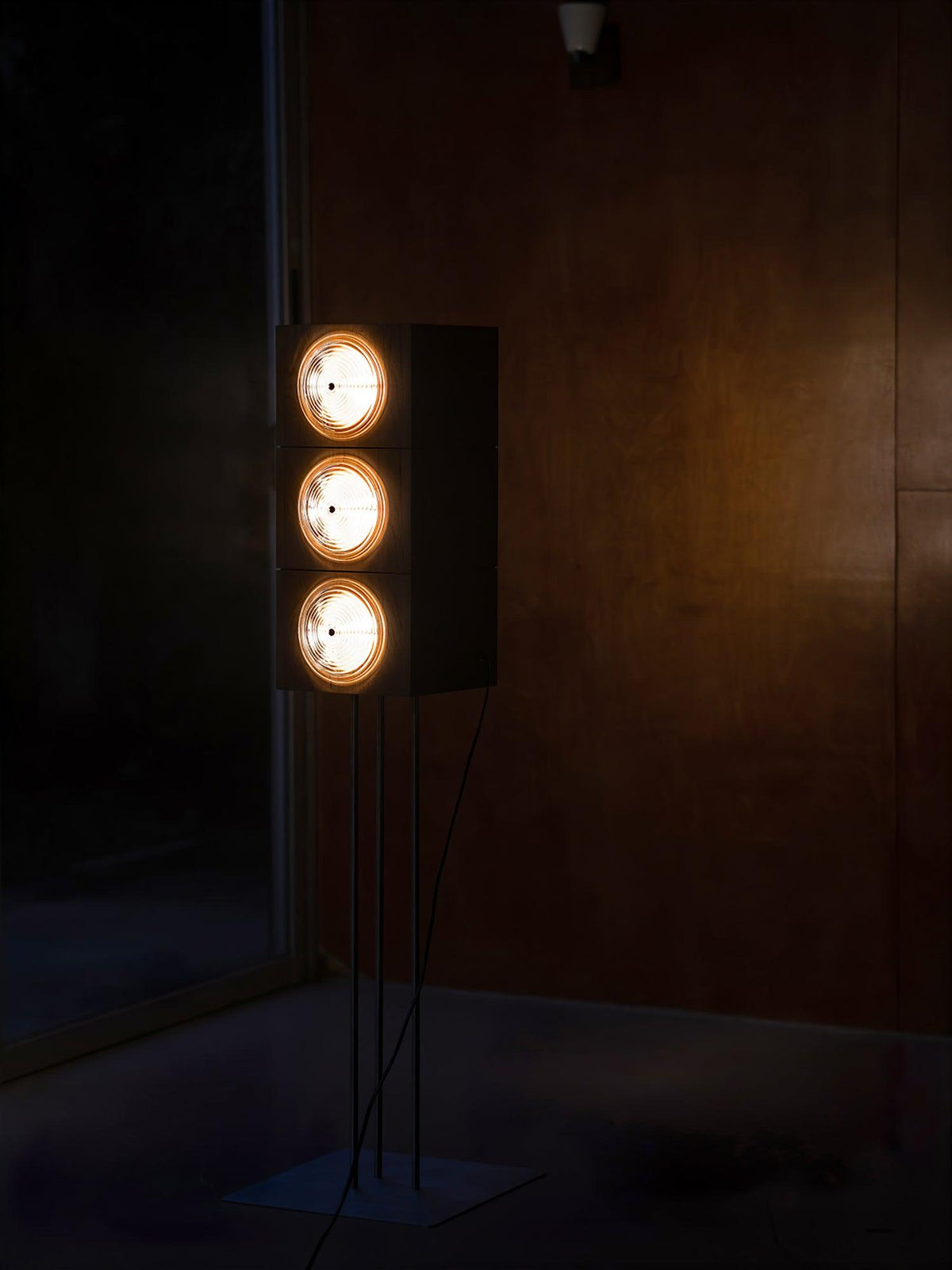 Avraearae Modular Wood Floor Lamp