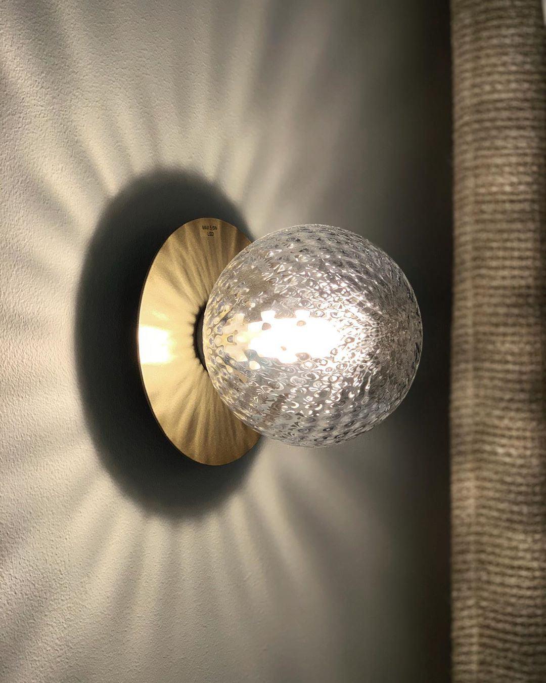Irinor Premium Nordic Art Brass Wall Lamp