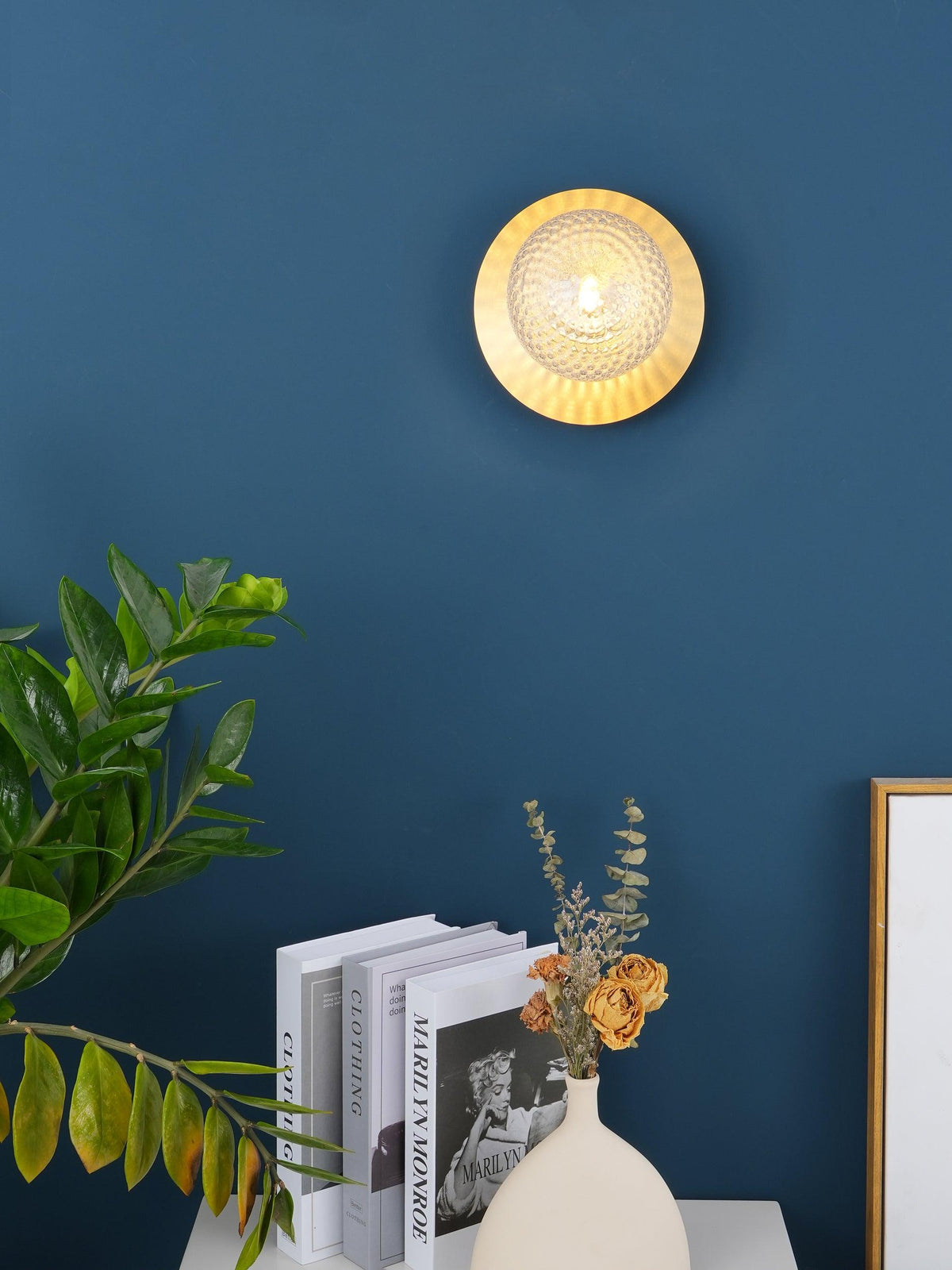 Irinor Premium Nordic Art Brass Wall Lamp