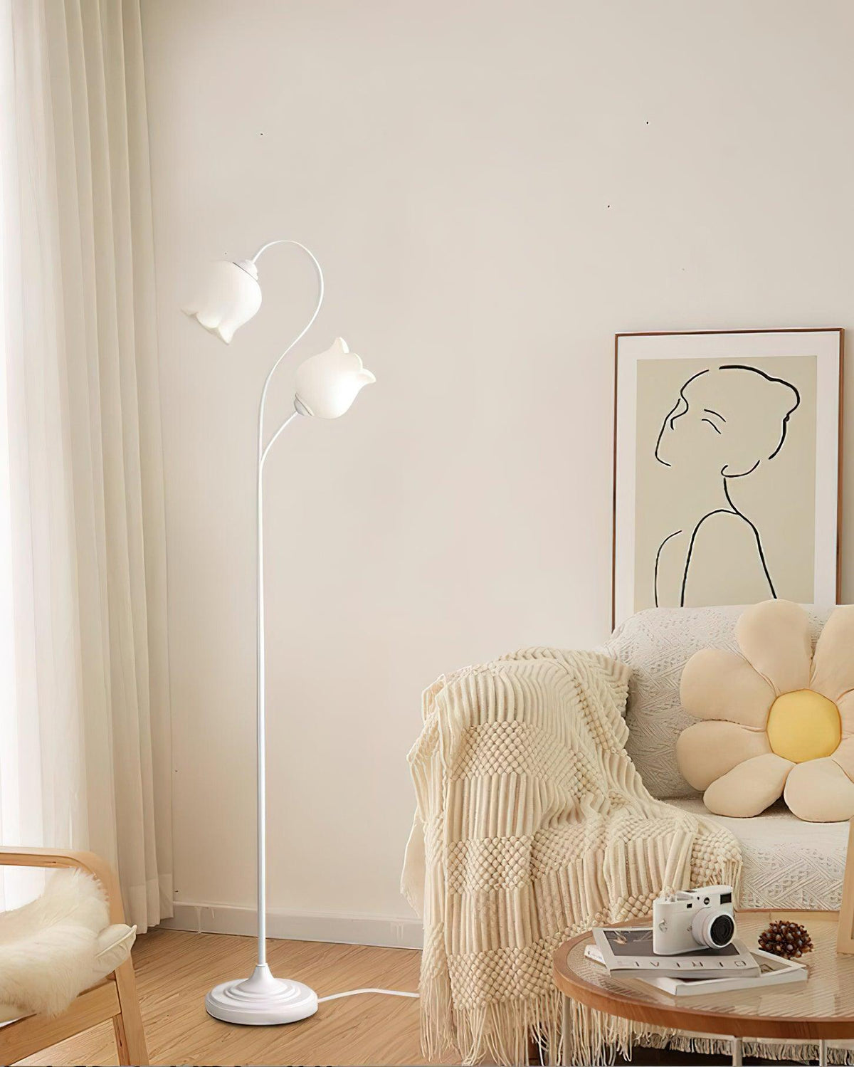 Zevelil Floral Floor Lamp