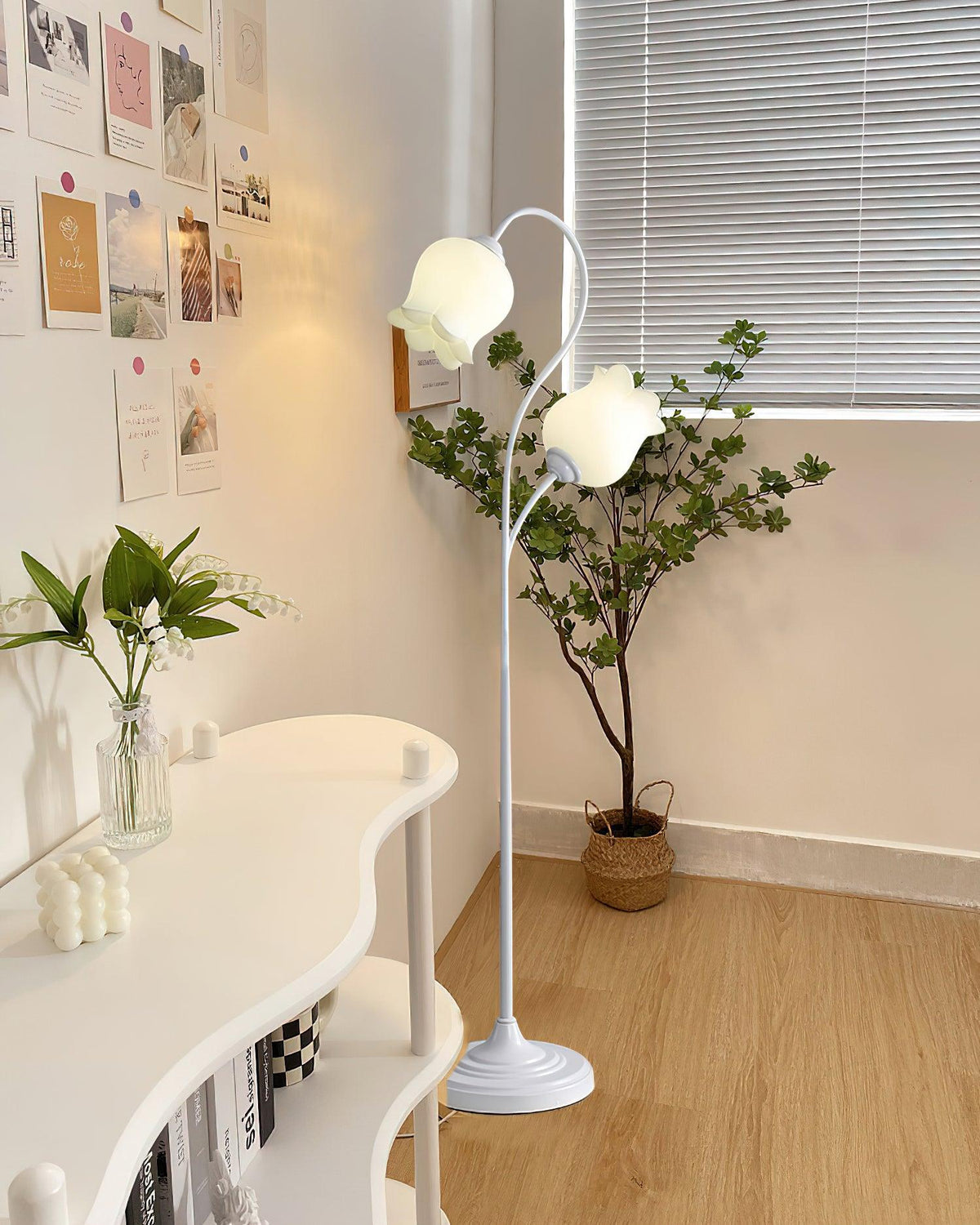 Zevelil Floral Floor Lamp