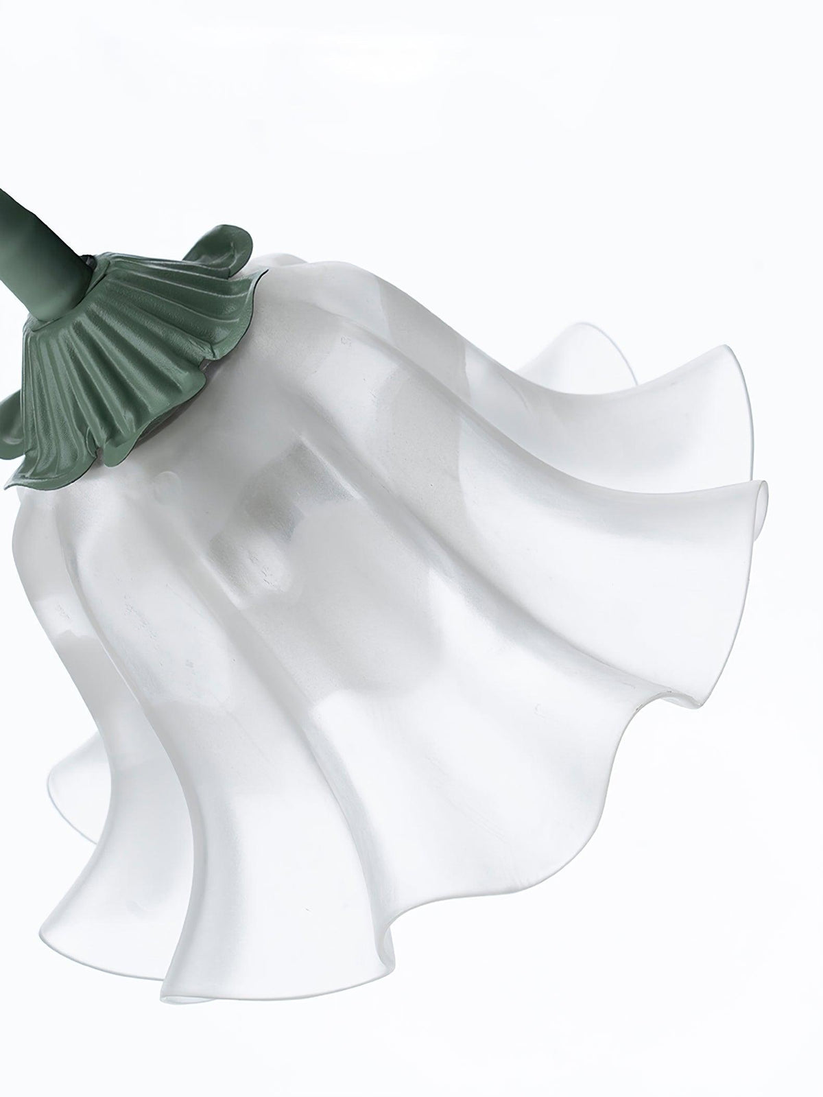 Evren Chandelier Flower with Petals and Leaves