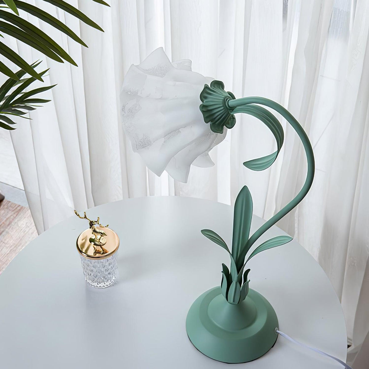 Zorien Acrylic Floral Table Lamp