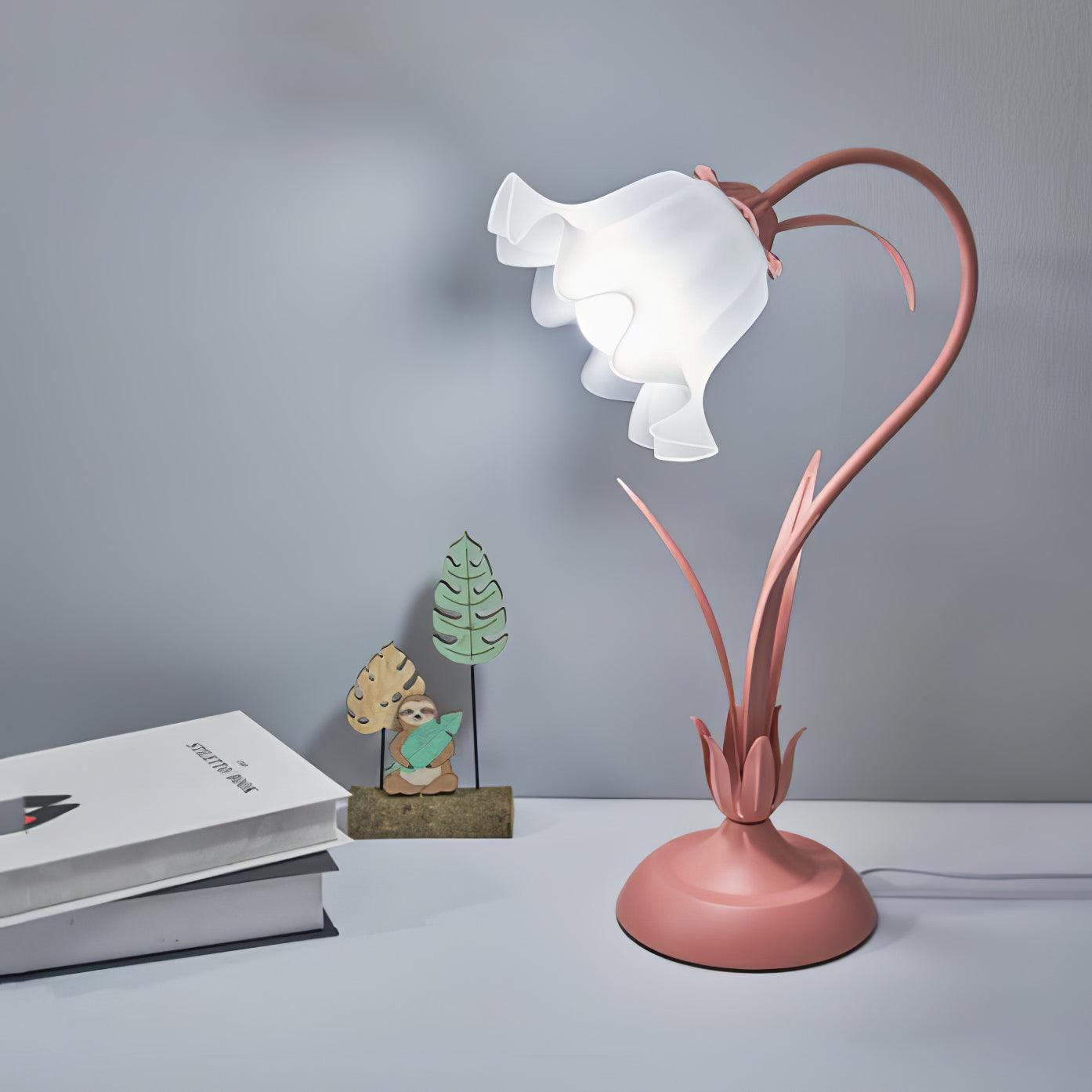 Zorien Acrylic Floral Table Lamp