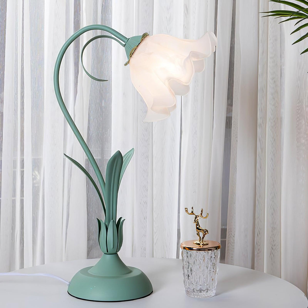 Zorien Acrylic Floral Table Lamp