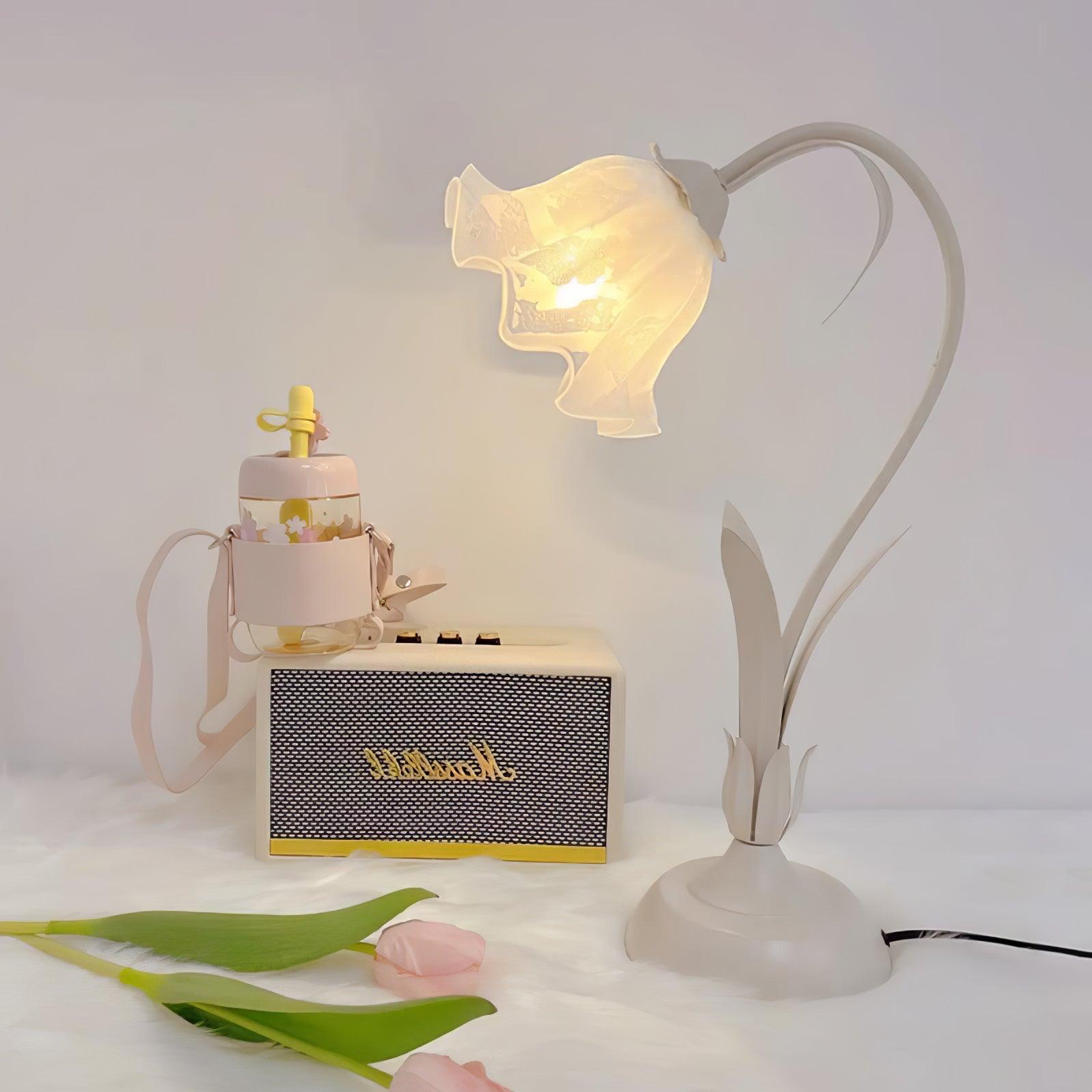 Zorien Acrylic Floral Table Lamp