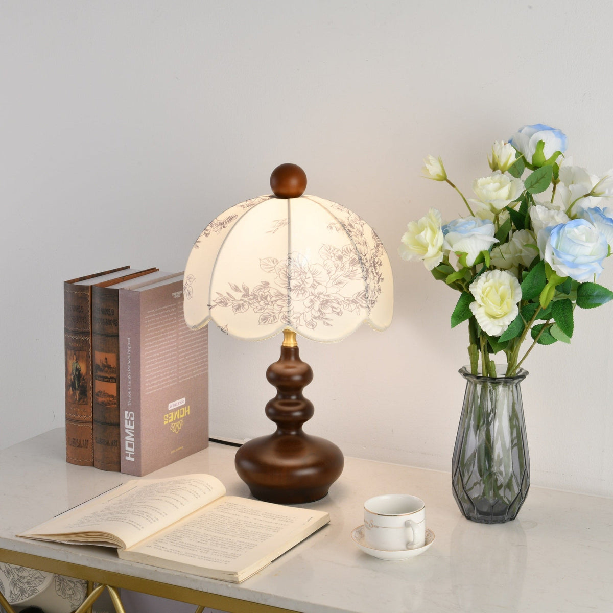 Cirirette Vintage Table Lamp