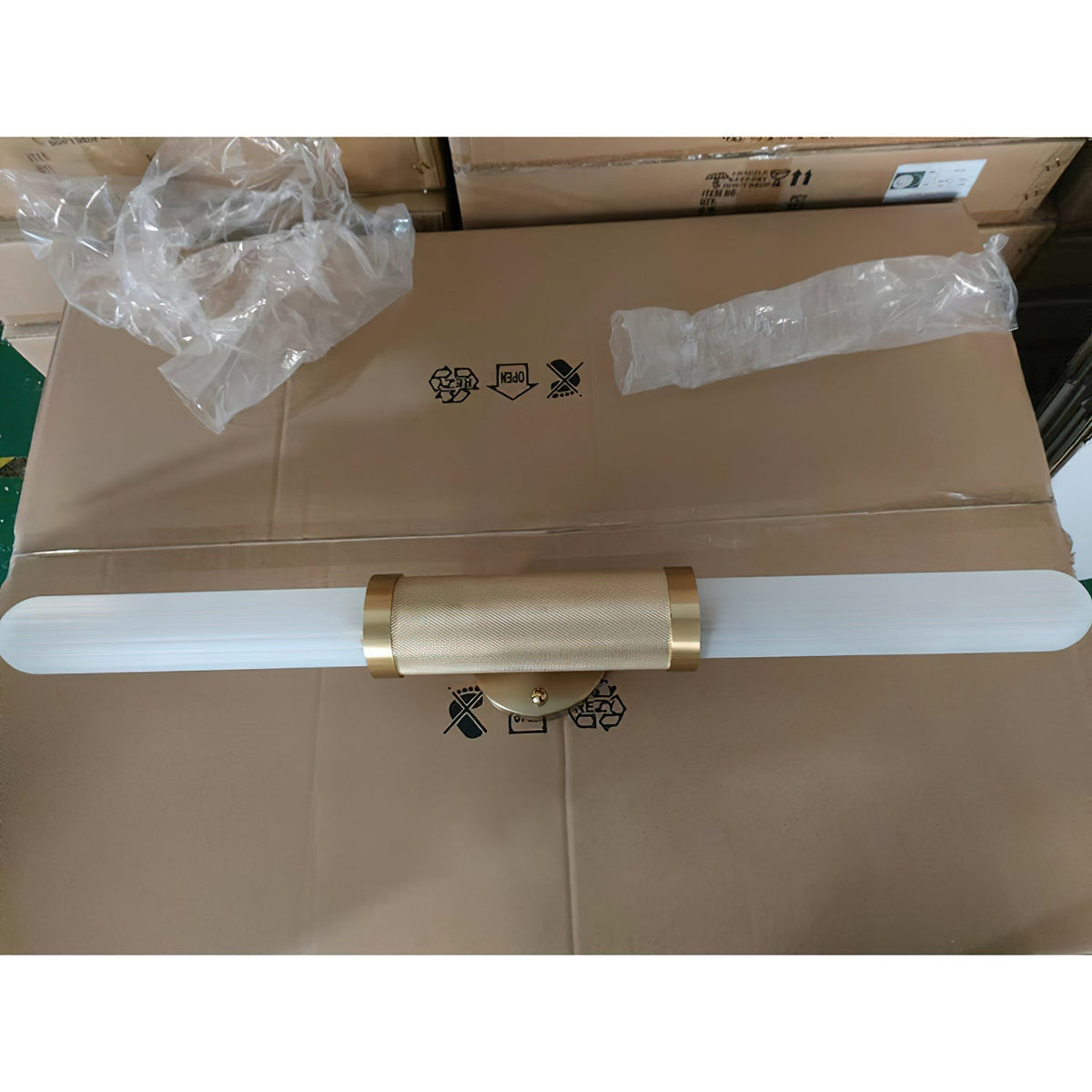 Lumoine Wall Lamp