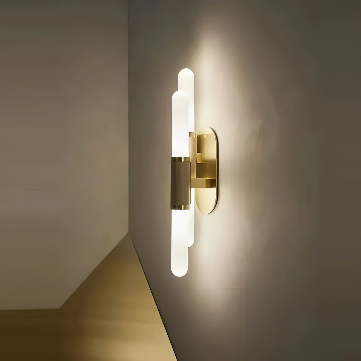 Lumoine Wall Lamp