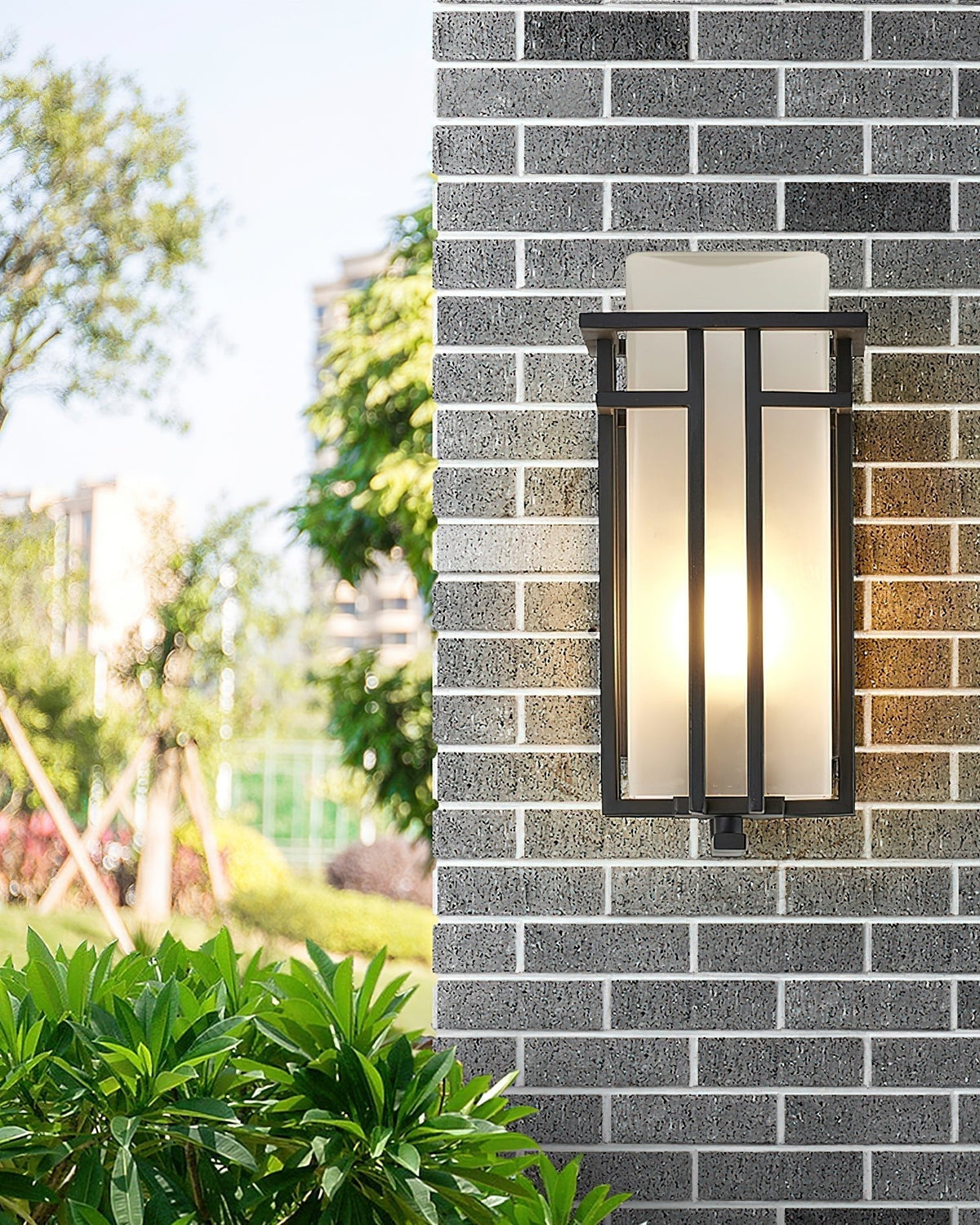 Wilen Outdoor Wall Lamp Iron Lantern Retro