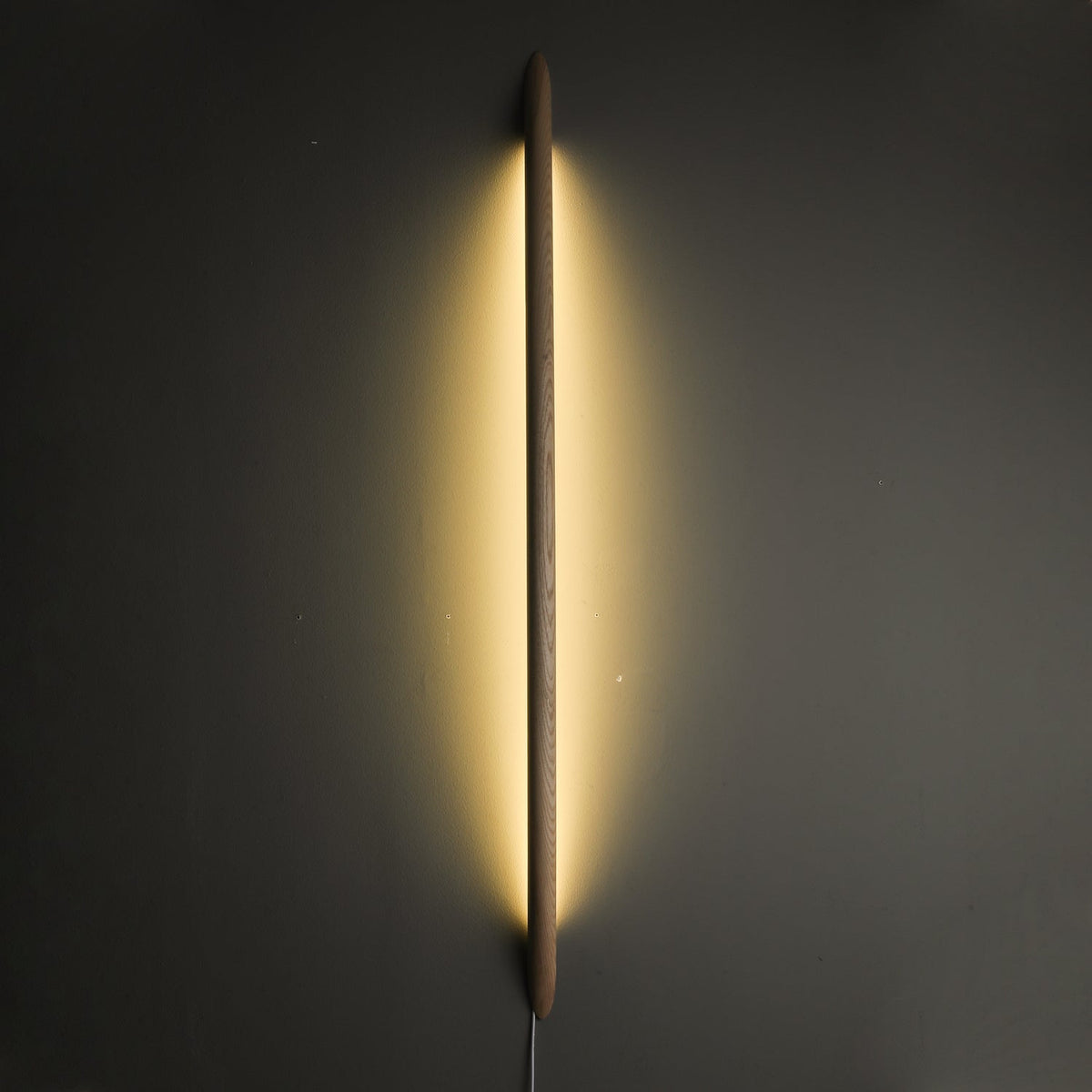 Evvinos Modern Minimalist Linear Wood Wall Light