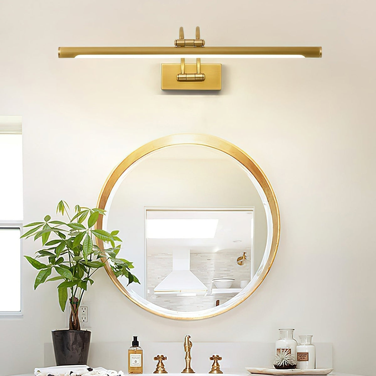 Solarielle Linear Vanity Brass Wall Light