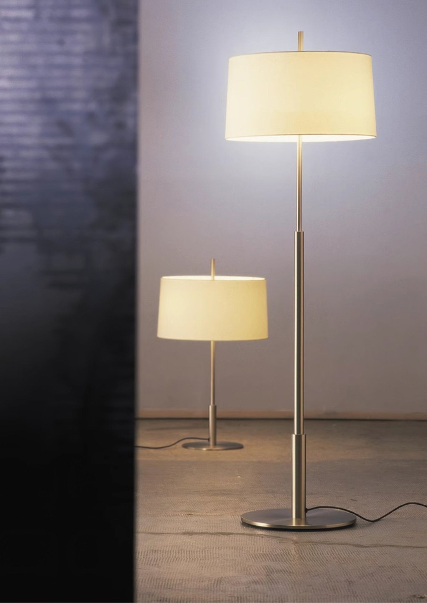 Brooks Minimalist Floor Lamp