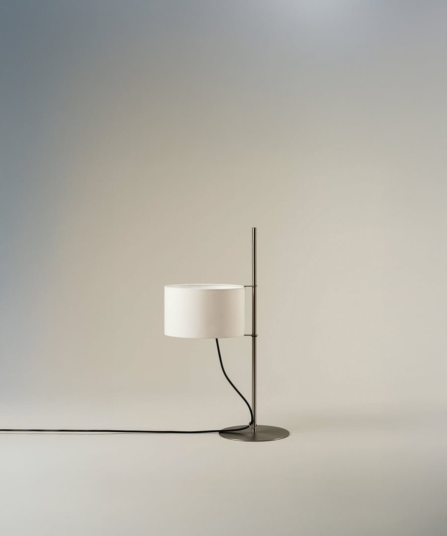 Landon Minimalist Table Lamp