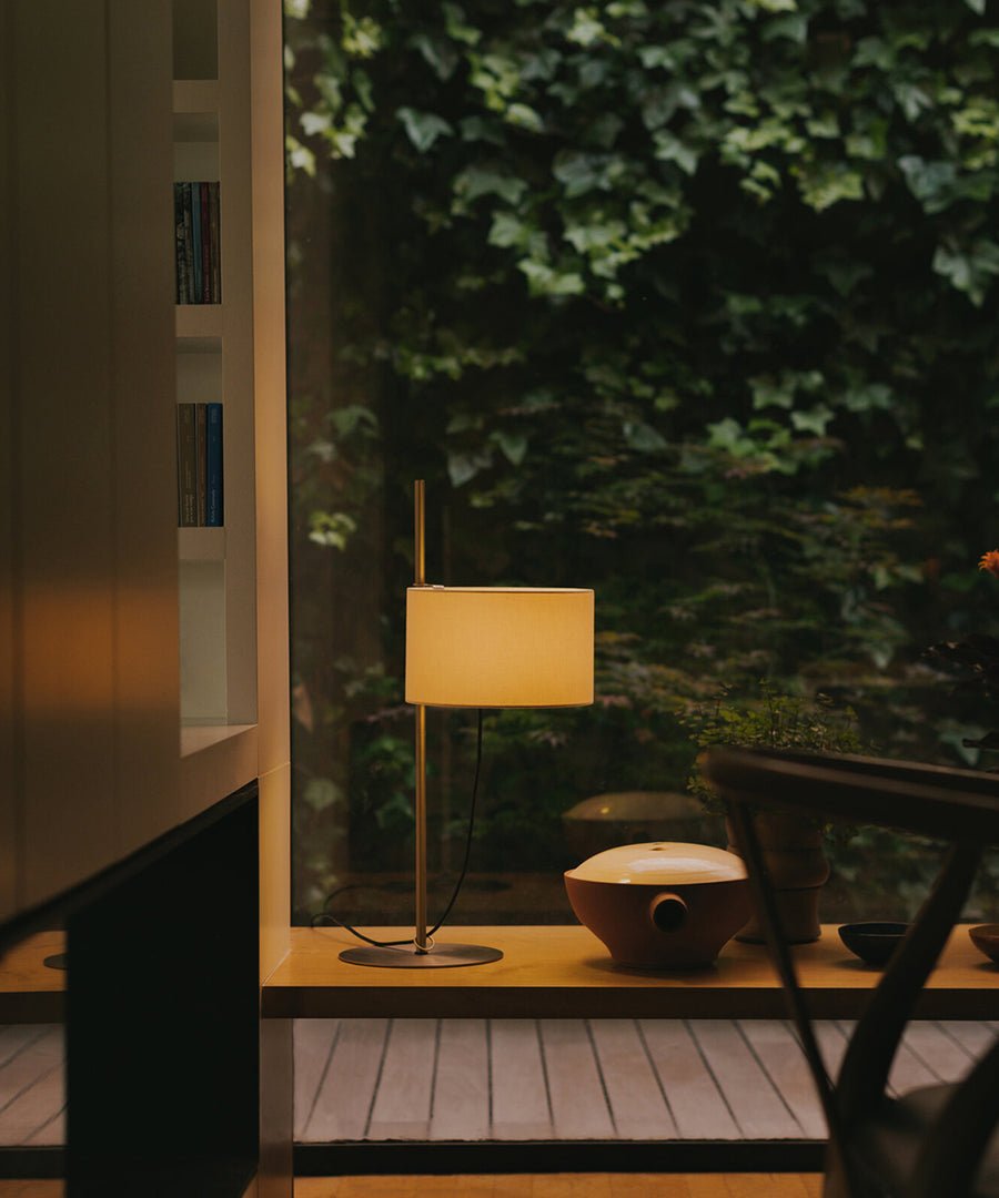 Landon Minimalist Table Lamp