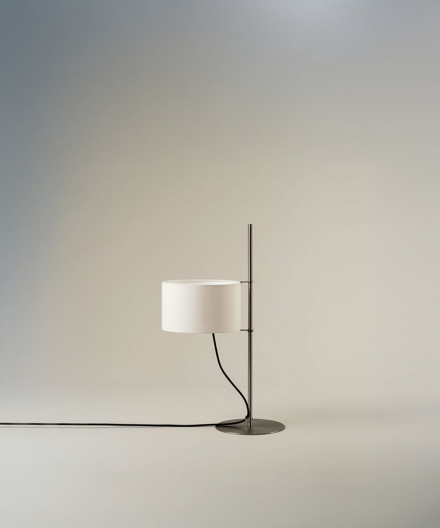 Landon Minimalist Table Lamp